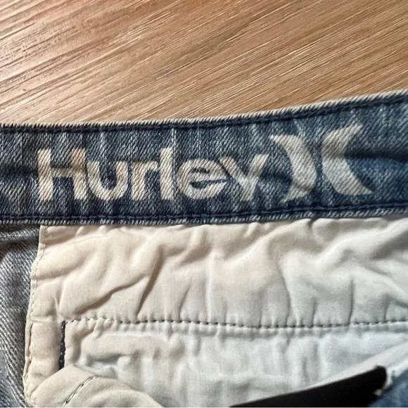 Hurley ’99 Low Rider Low Rise Jean Shorts Junior 7 Y2K - Picture 3 of 8